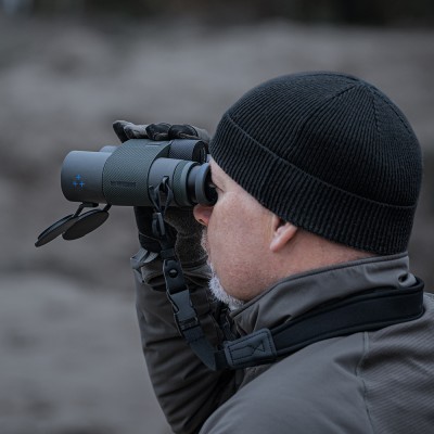 Prismáticos con telémetro DELTA-T 9X45 HD. RF. Delta Optical