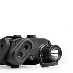 AN-PEQ15 Laser + Lanterna Preto [Element]